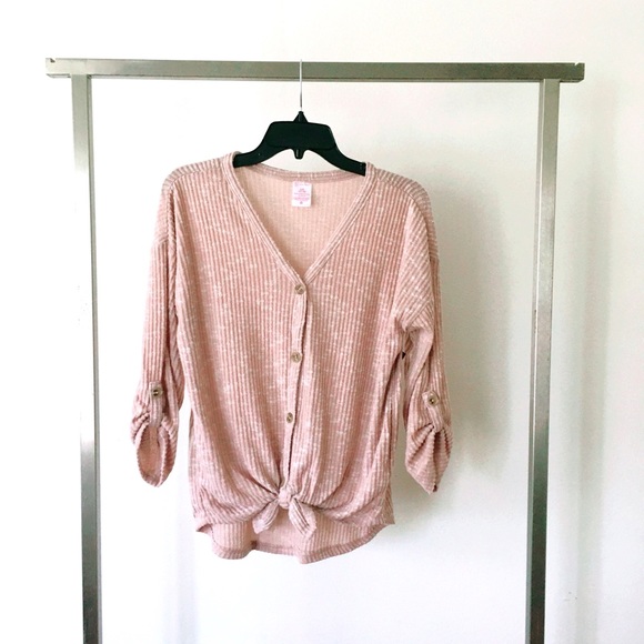 🆕Front Tie Blouse - Picture 4 of 4